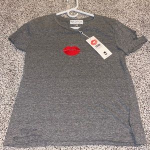 Pucker up wild fox shirt